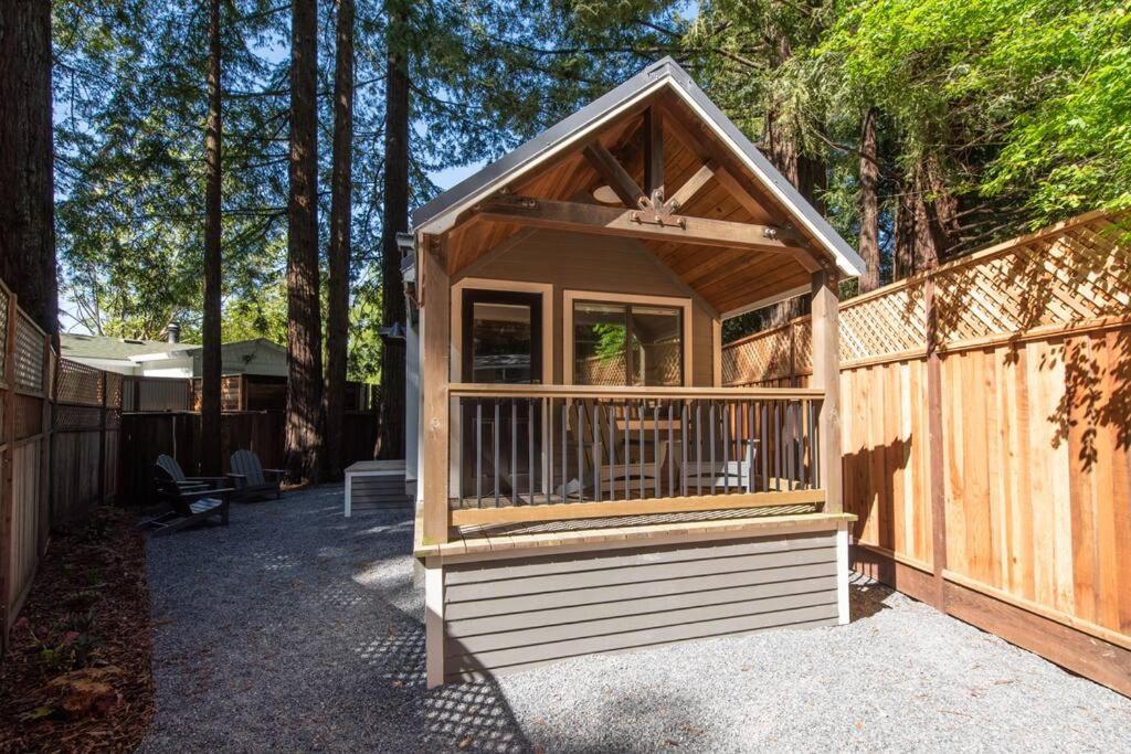 Villa Enchanting Retreat In The Heart Of Redwoods Guerneville Exterior foto